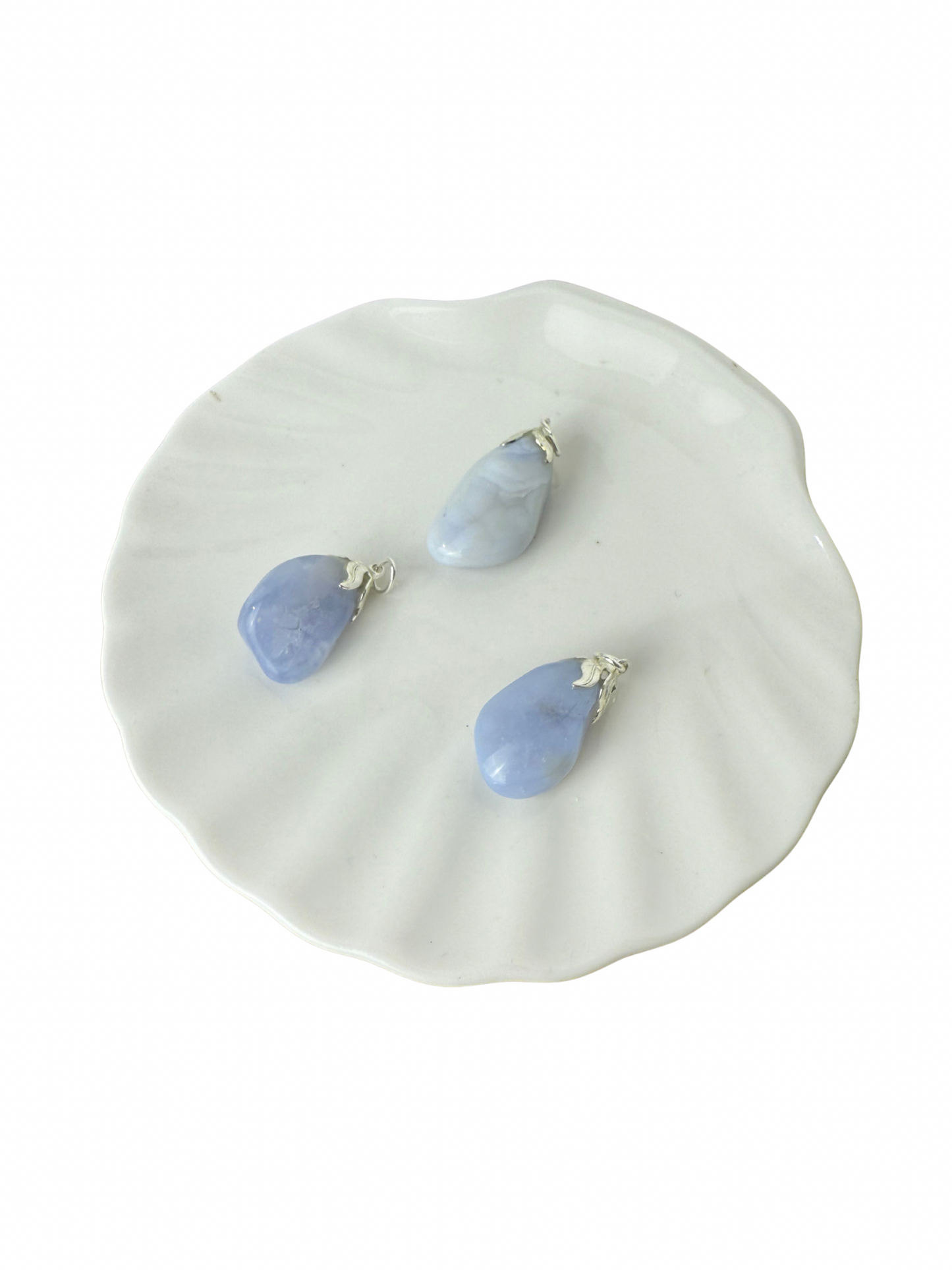 Olivia trommelsteen hanger Blauwe Chalcedoon (Blue Lace Agaat)