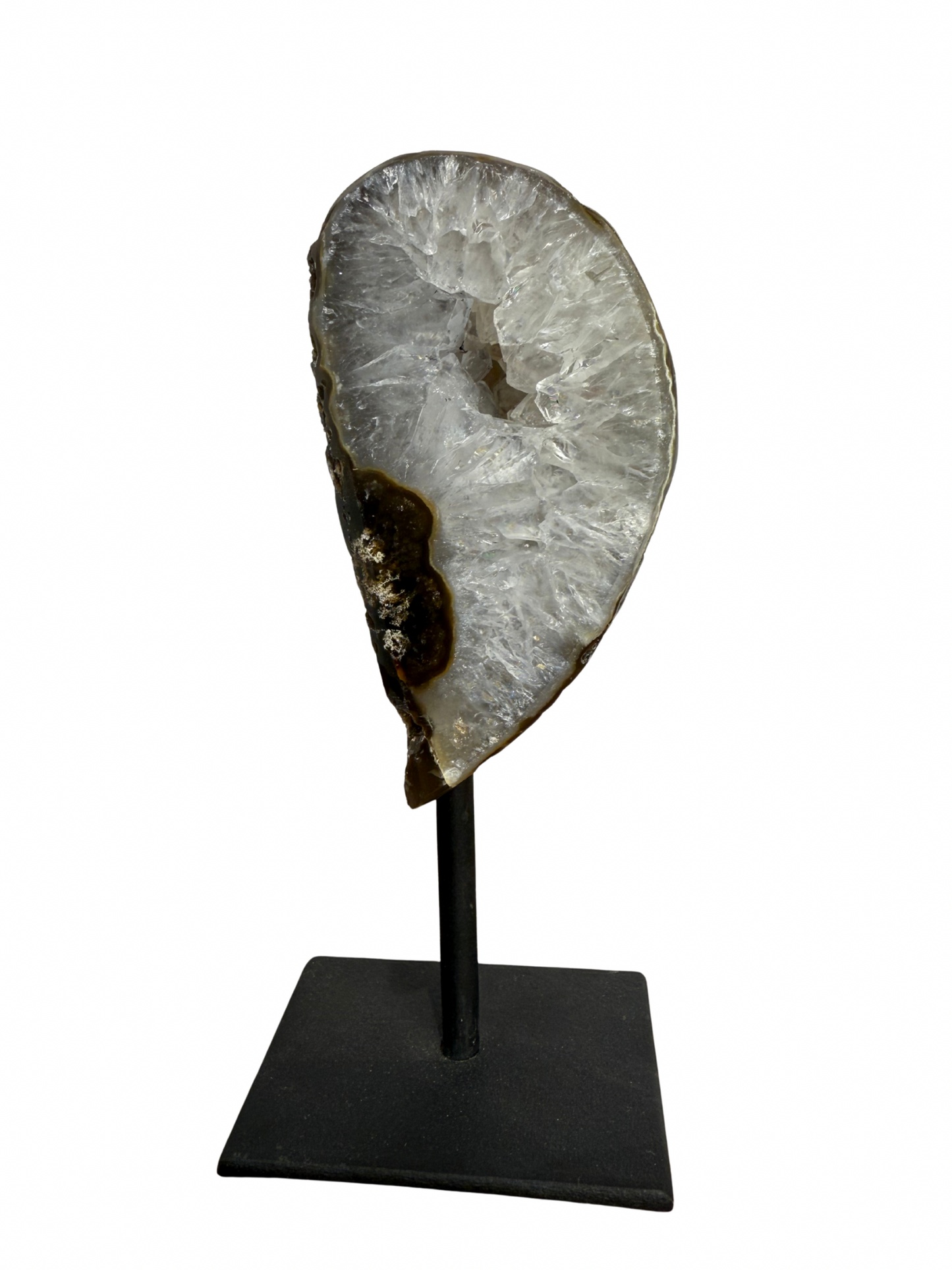 Agaat met druzy op standaard 6