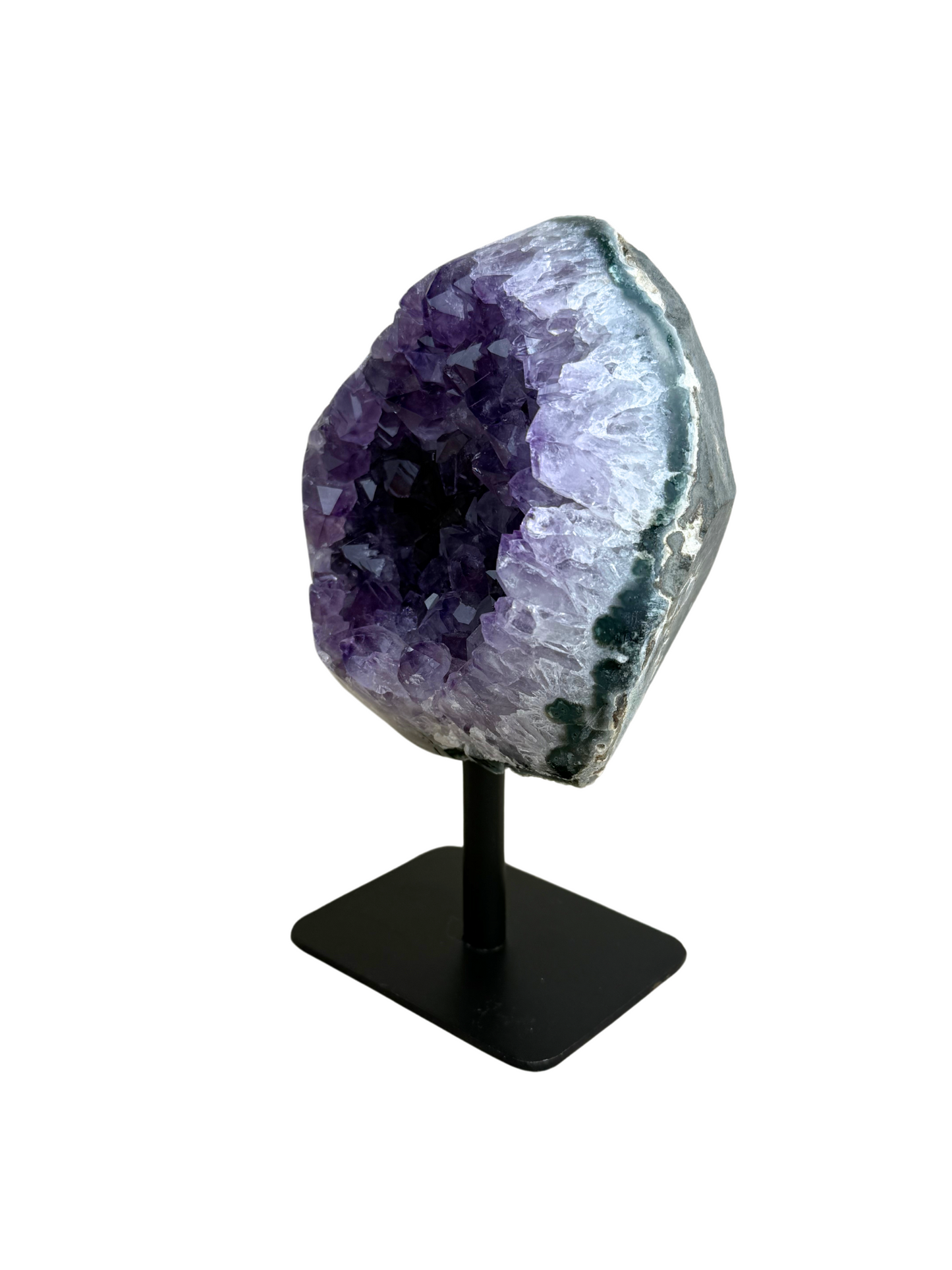 Amethist geode op standaard