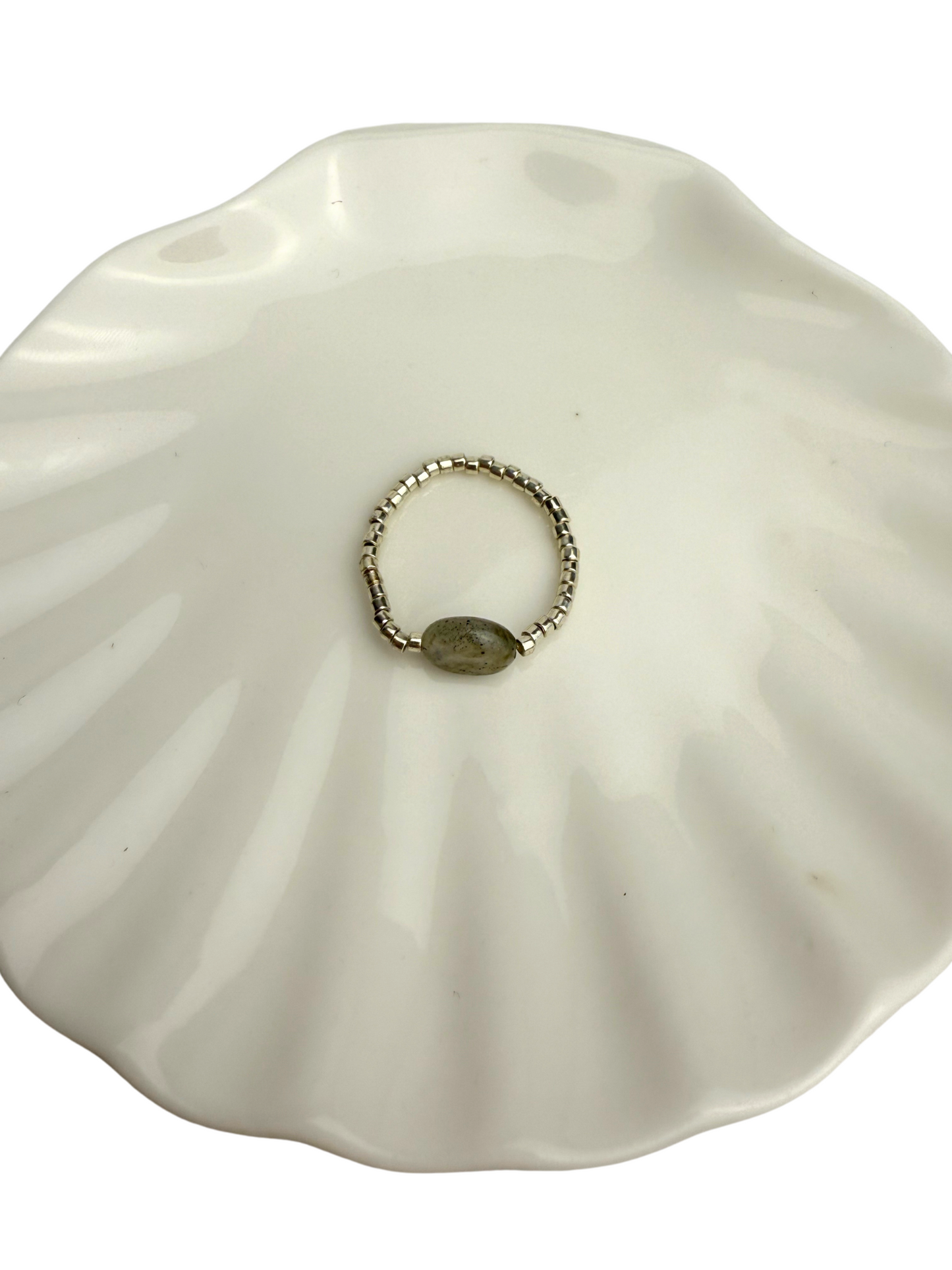 Lola ring Labradorite