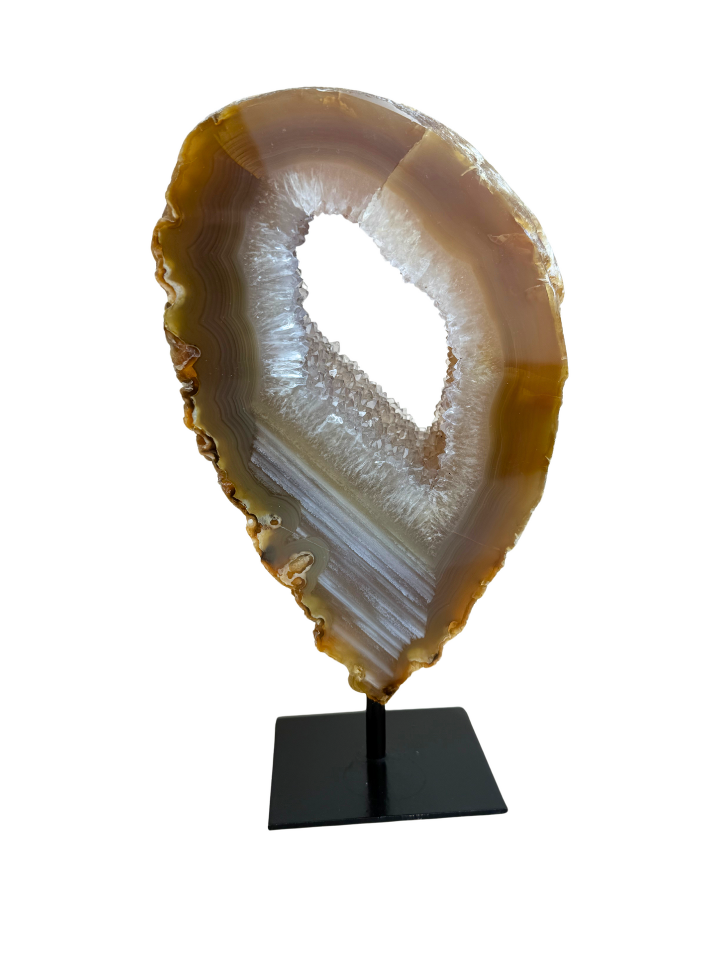 Agaat portal met druzy op standaard