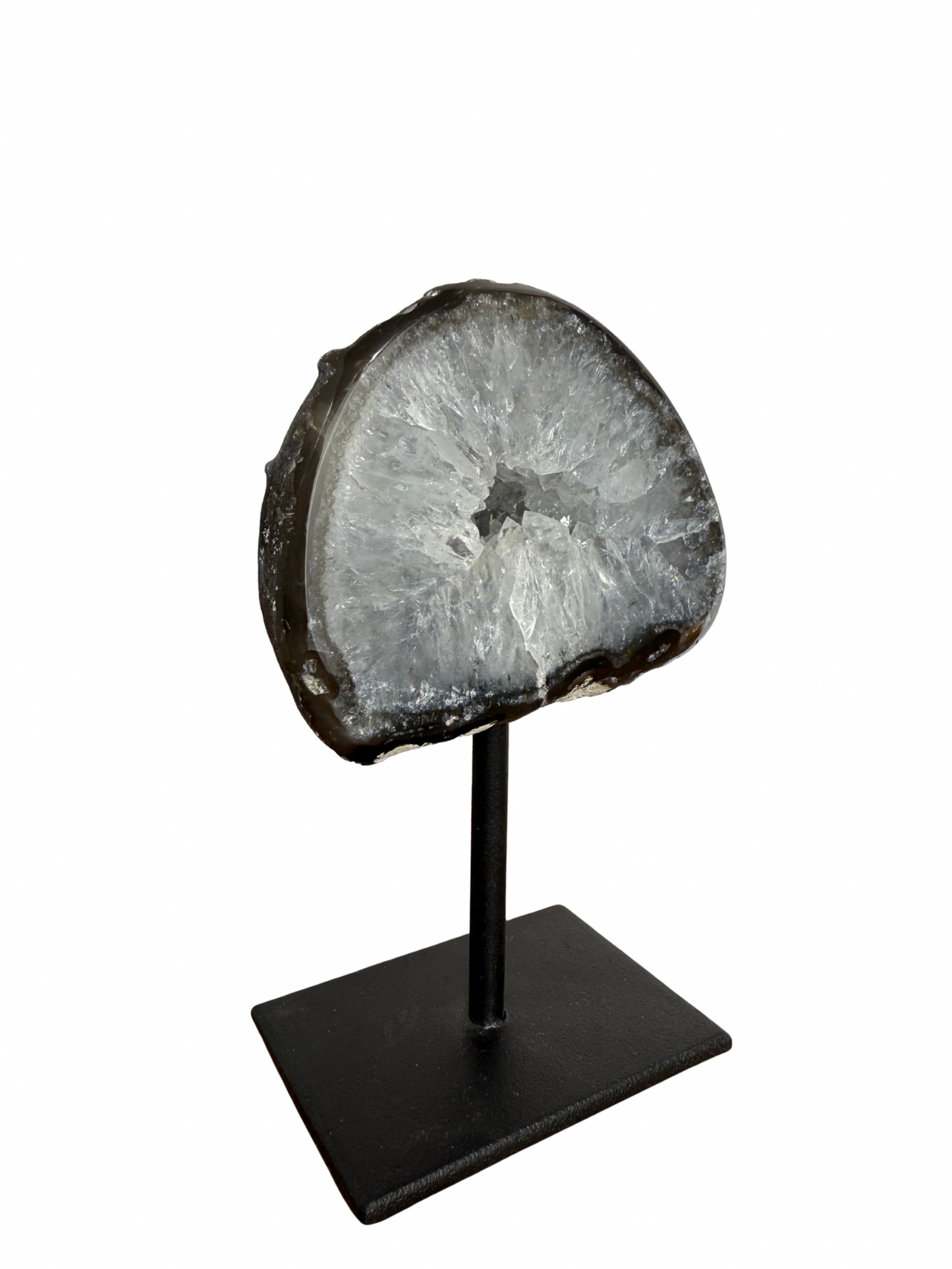 Agaat met druzy op standaard 5