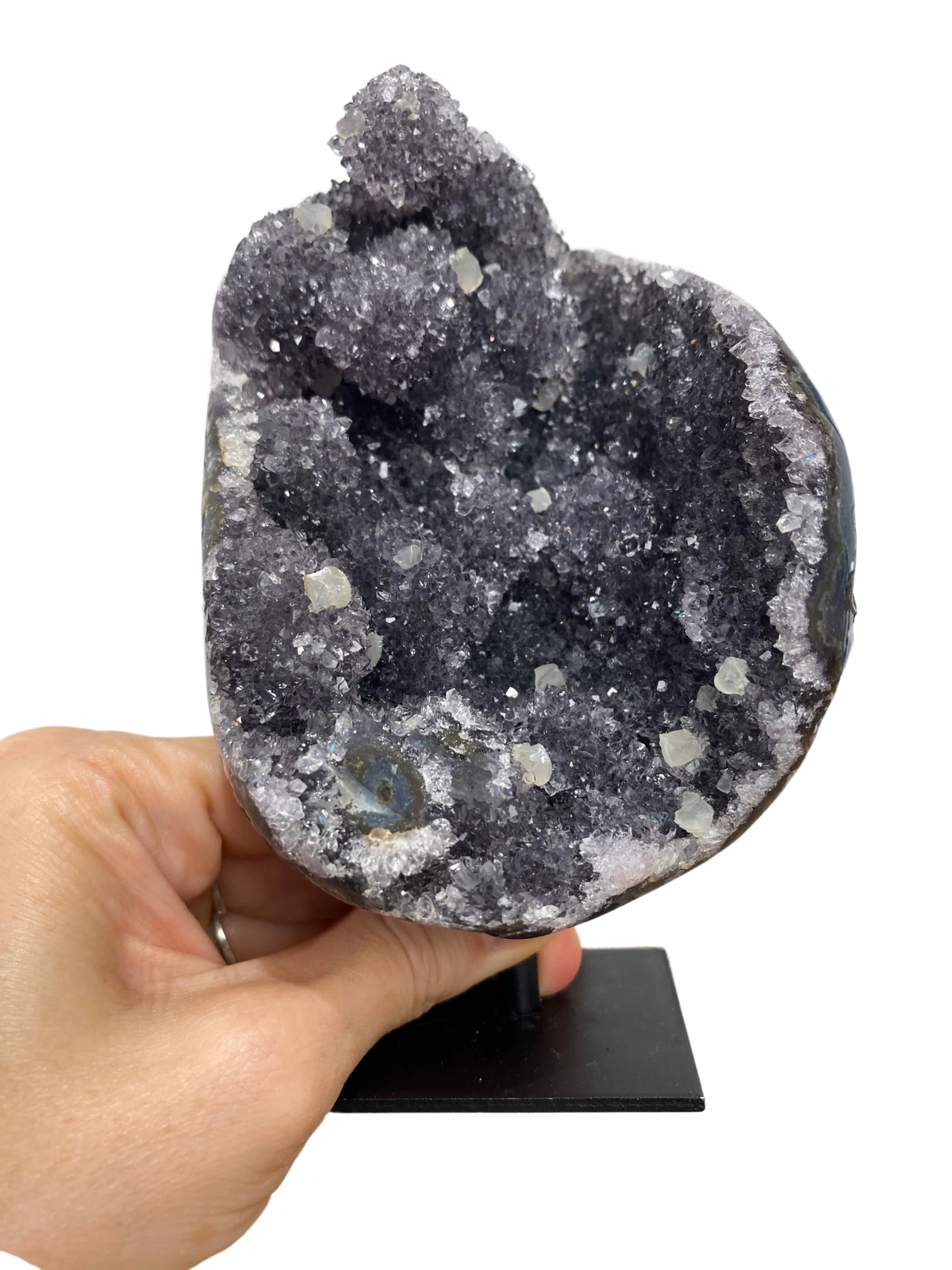 Galaxy Amethist met Calciet op standaard (Brazilië)