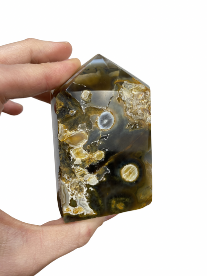 Agate tower with druzy Amethyst