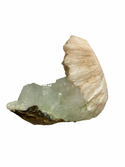 Apofyliet met Stilbiet cluster