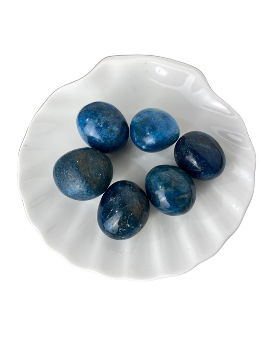 Tumbled stone Apatite