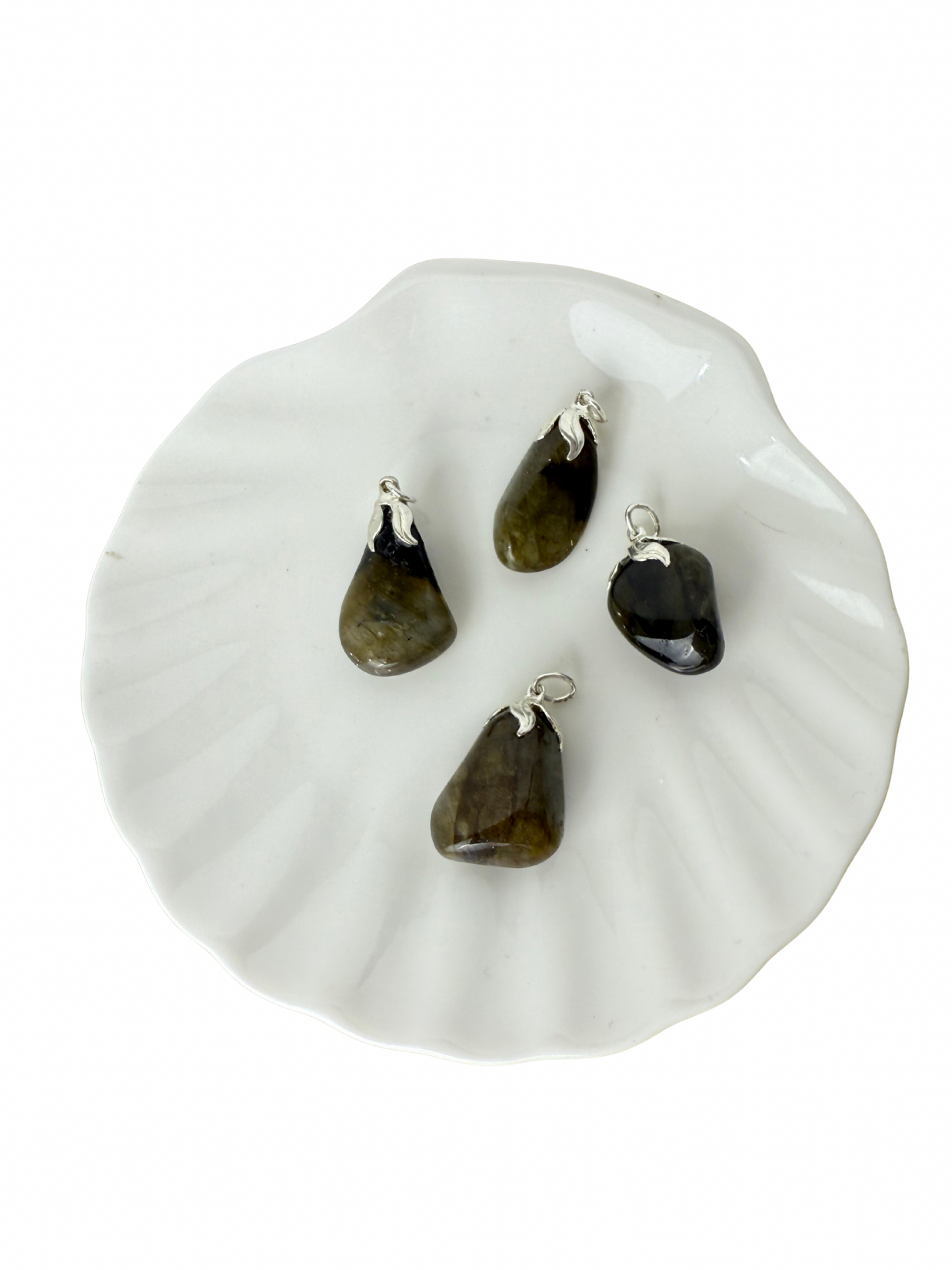 Olivia tumbled stone pendant Labradorite