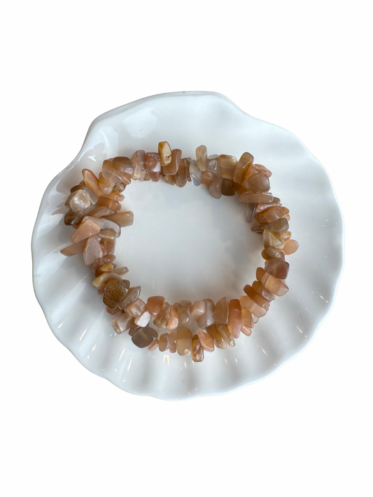 Moonstone (peach) bracelet split