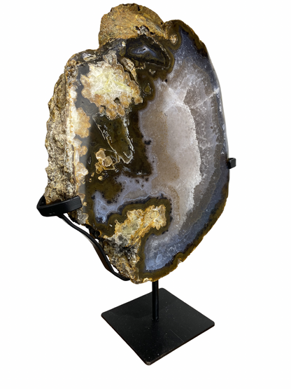Agaat schijf op standaard met druzy kristallen